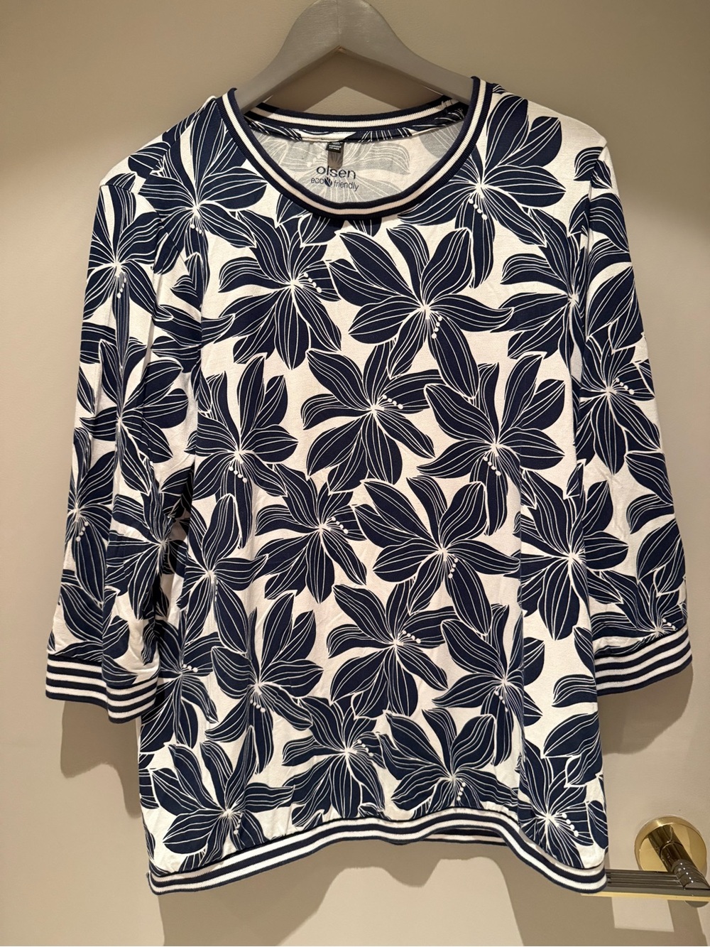 Olsen Clara relaxed fit long sleeve shirt
